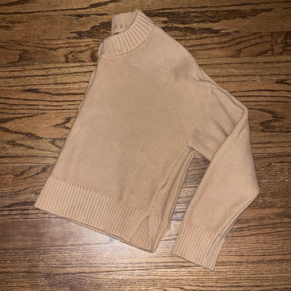 Quince Cropped Crewneck Button-Front Cardigan in Light Beige - Picture 6 of 6